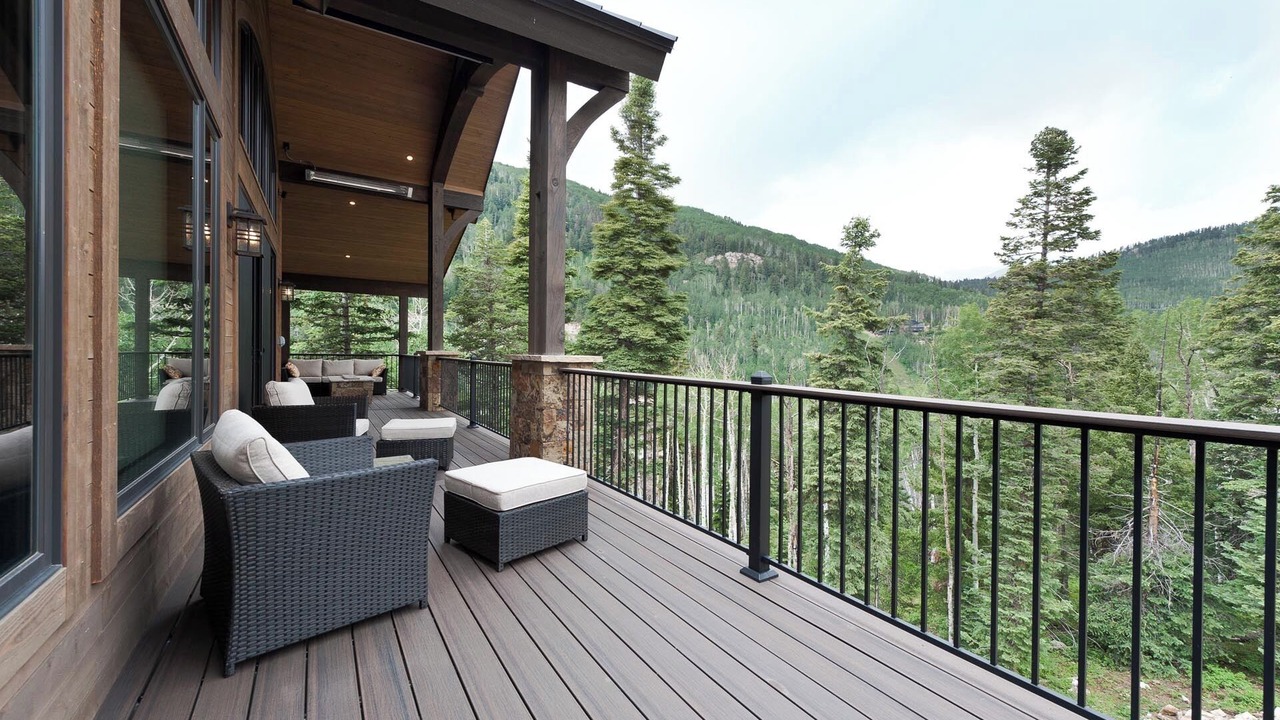 Photo of Outdoor in Columbine Lake