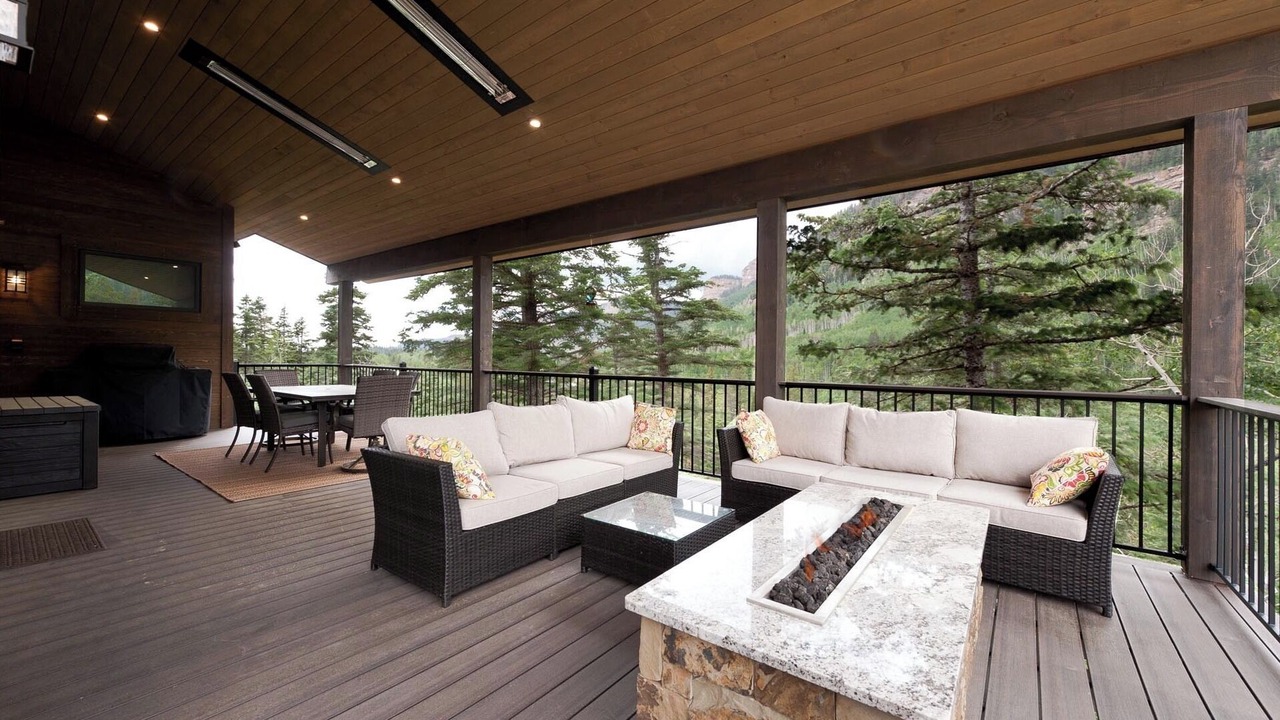 Photo of Outdoor in Columbine Lake