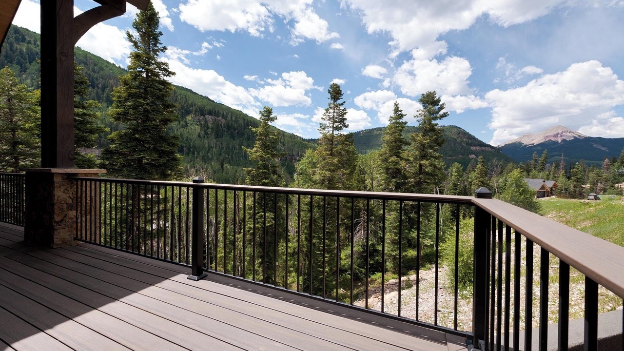 Photo of Outdoor in Columbine Lake
