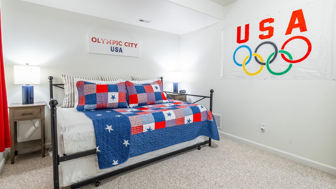 Photo of Bedroom in Gleneagle