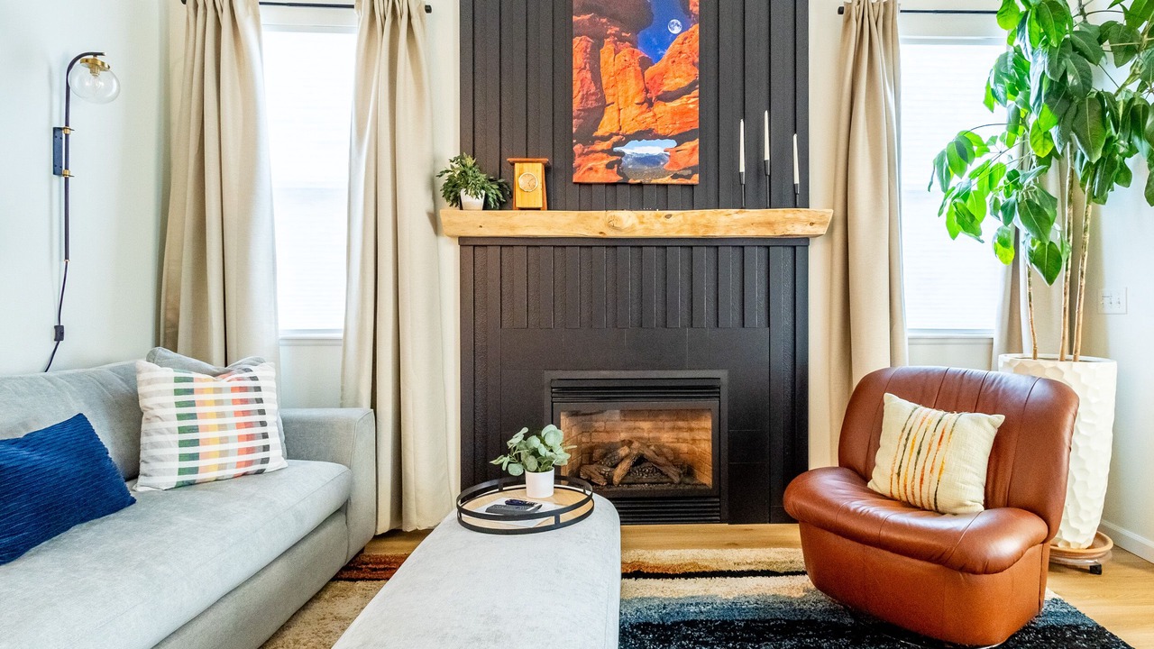 Photo of Livingroom in Gleneagle