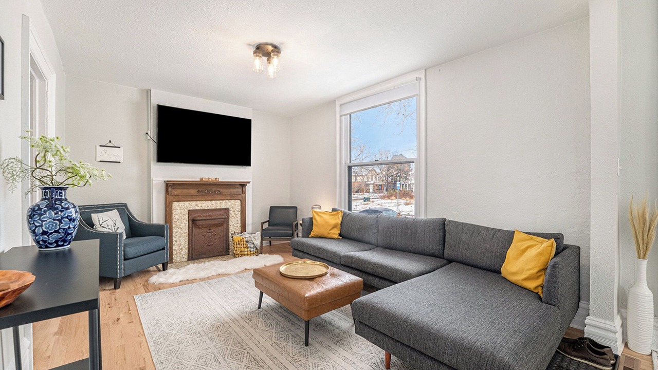 Photo of Bedroom in Curtis Park