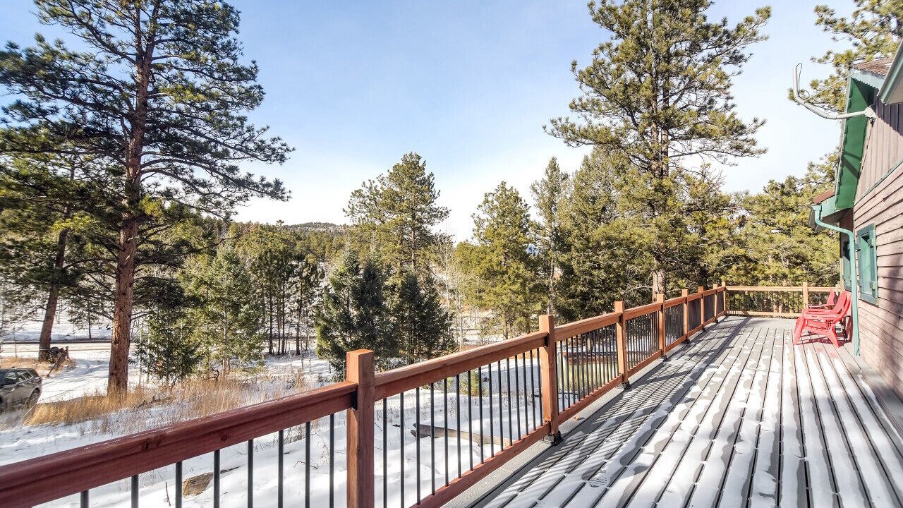 Photo of Outdoor in Pine