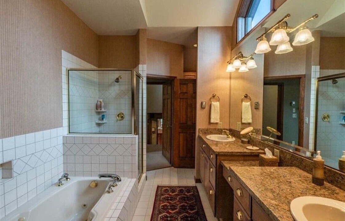 Photo of Bathroom in Weisshorn