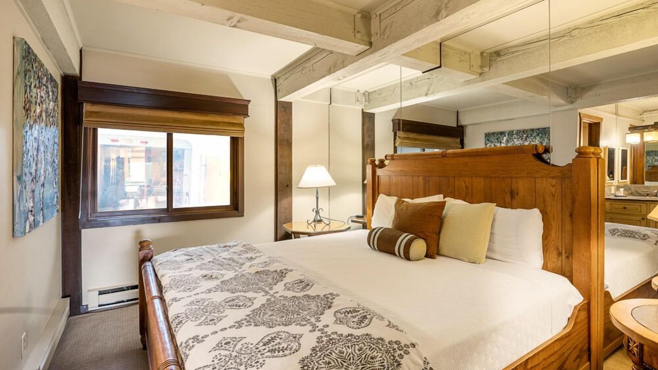 Photo of Bedroom in Snowmass Village