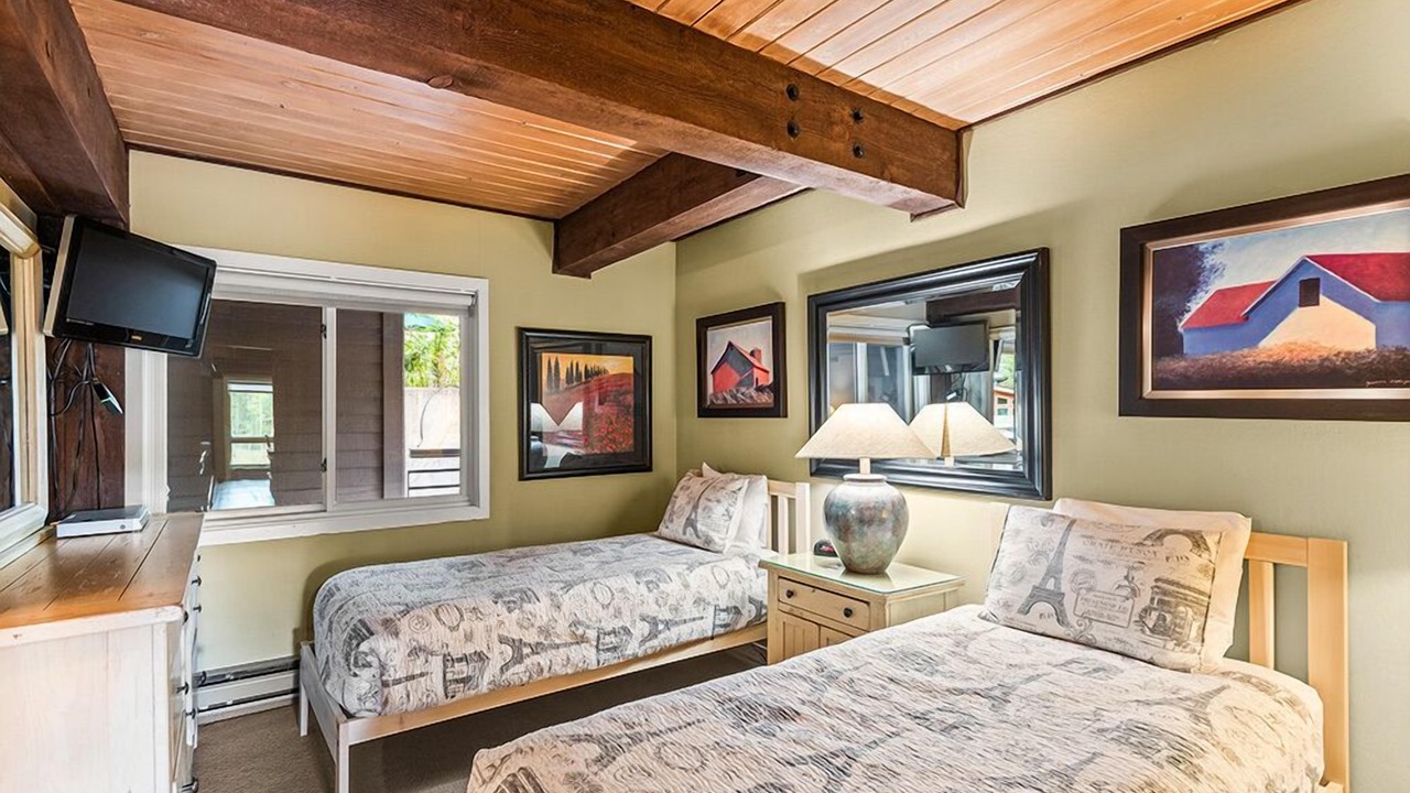 Photo of Bedroom in Snowmass Village
