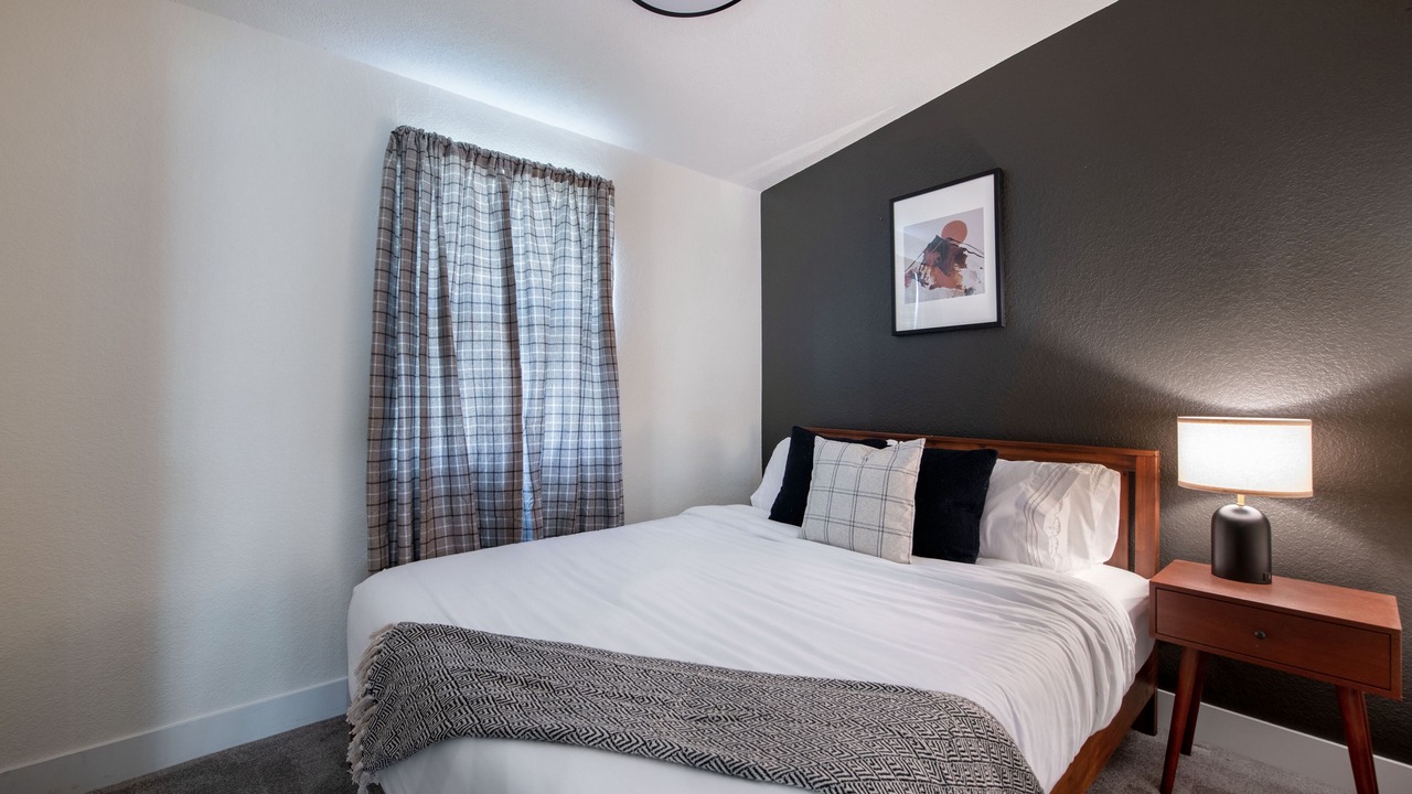 Photo of Bedroom in Berkley
