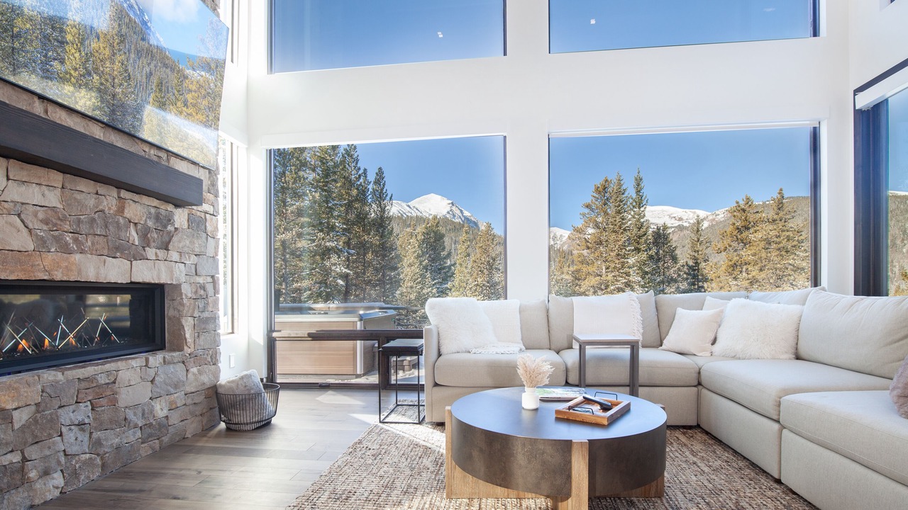 Photo of Livingroom in Breckenridge