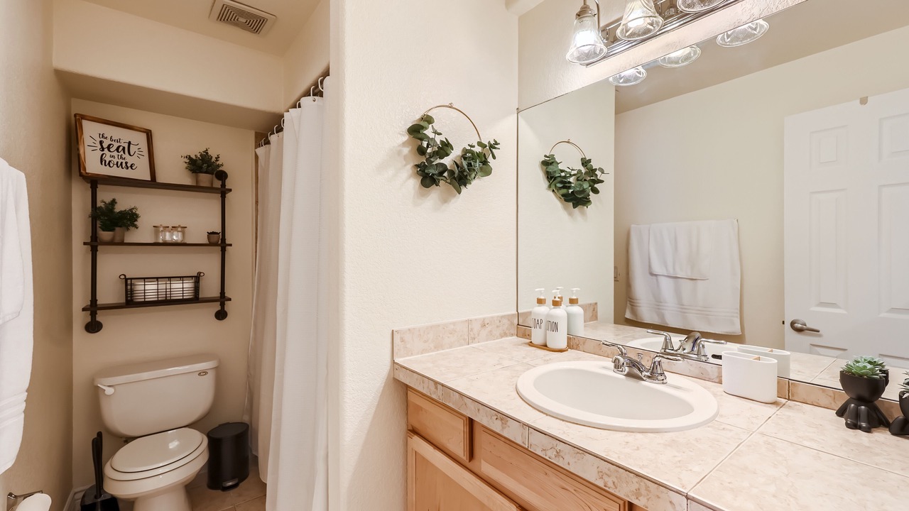 Photo of Bathroom in City Park West