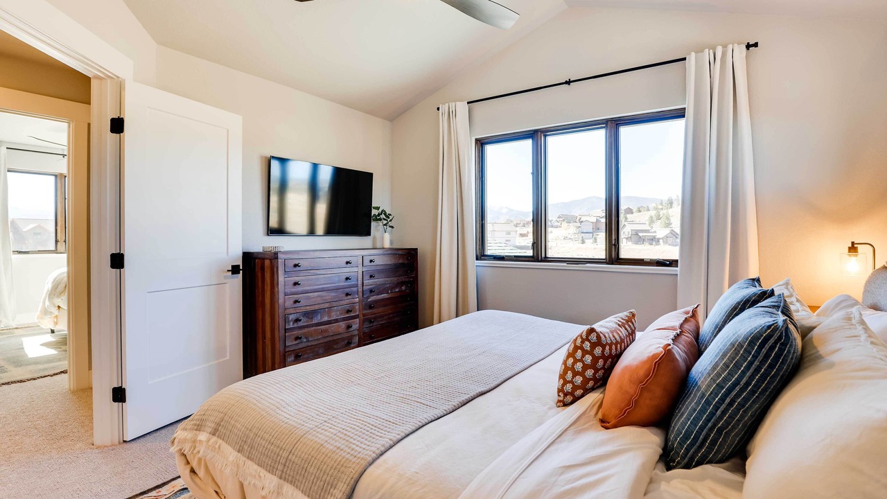 Photo of Bedroom in Tabernash