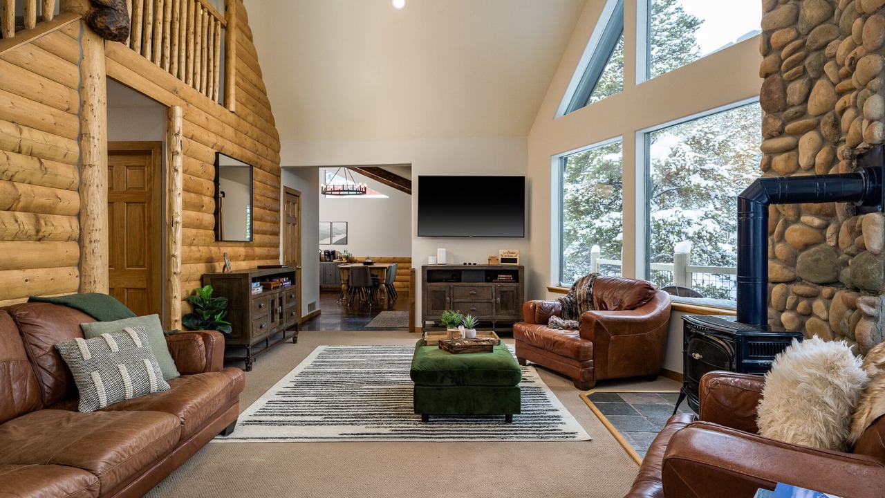 Photo of Livingroom in Westridge