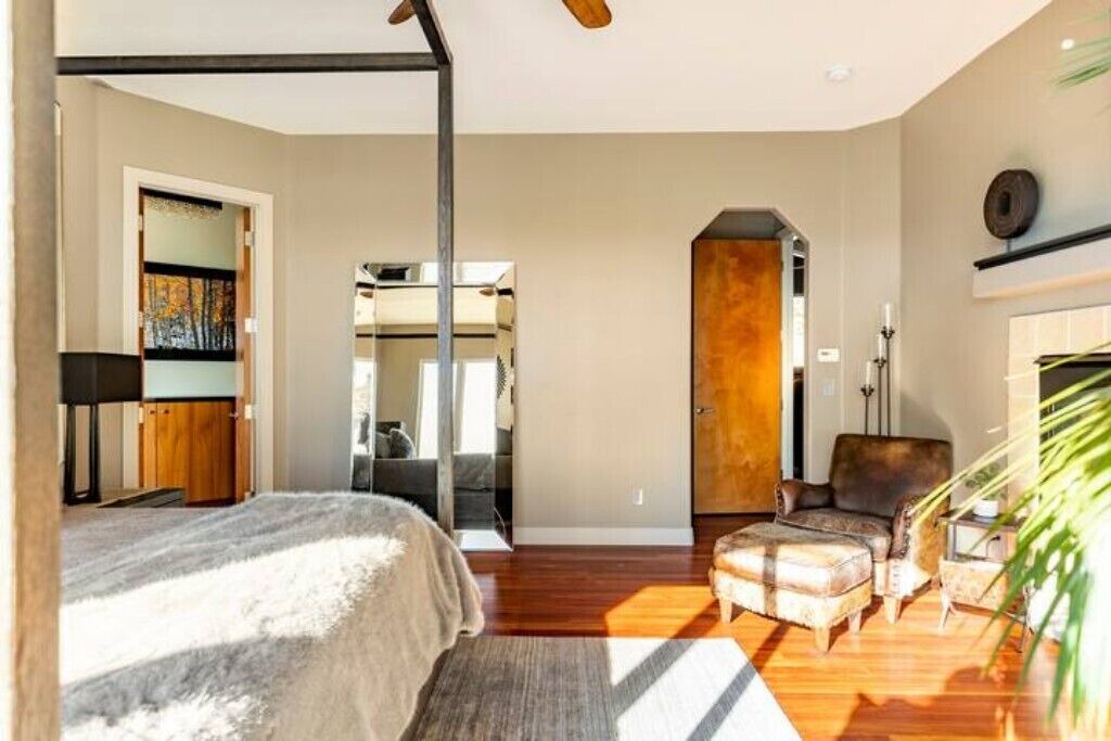 Photo of Bedroom in Genesee