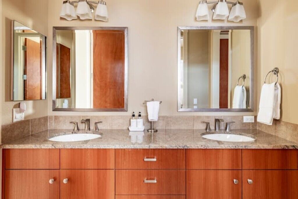 Photo of Bathroom in Genesee