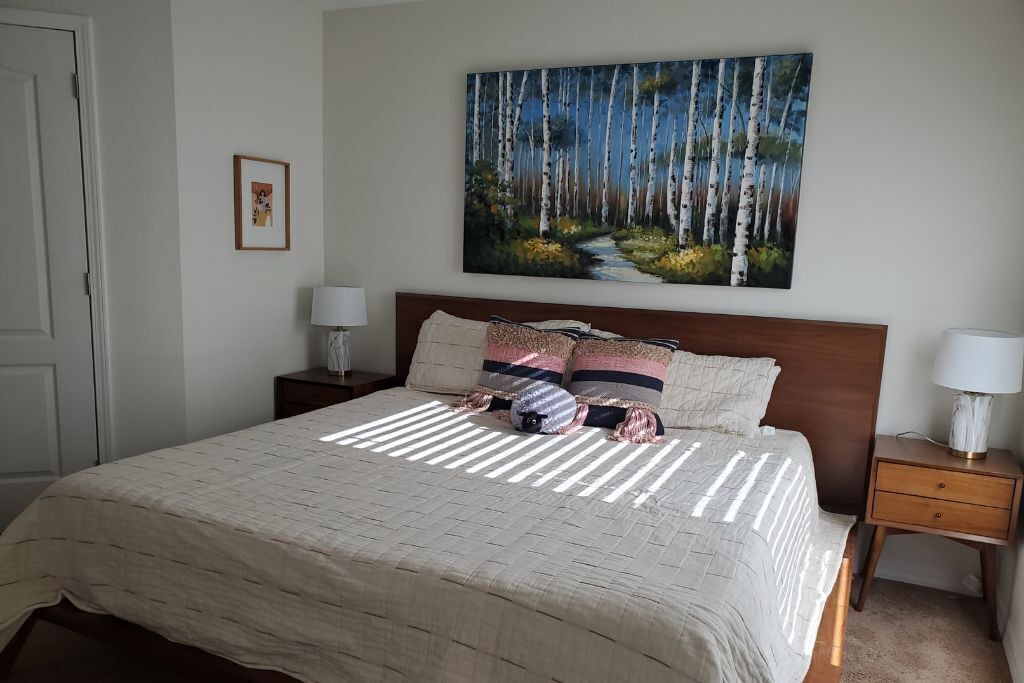 Photo of Bedroom in Pleasant View