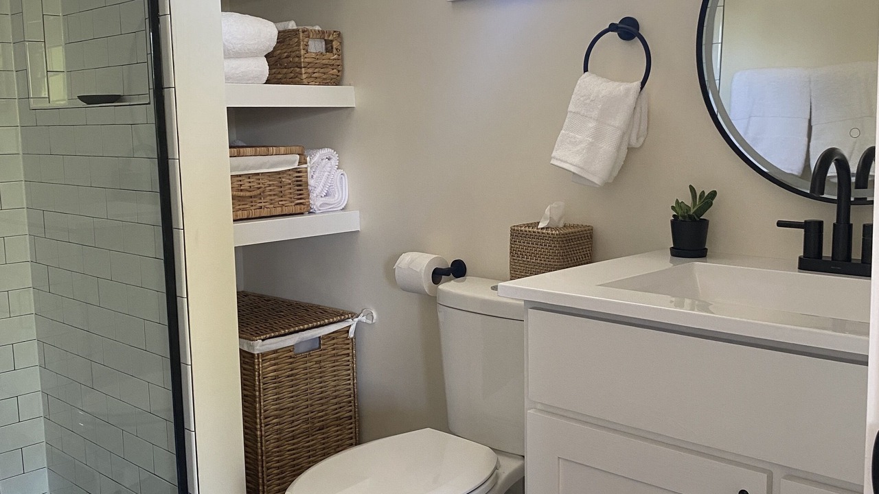 Photo of Bathroom in Martinez Park