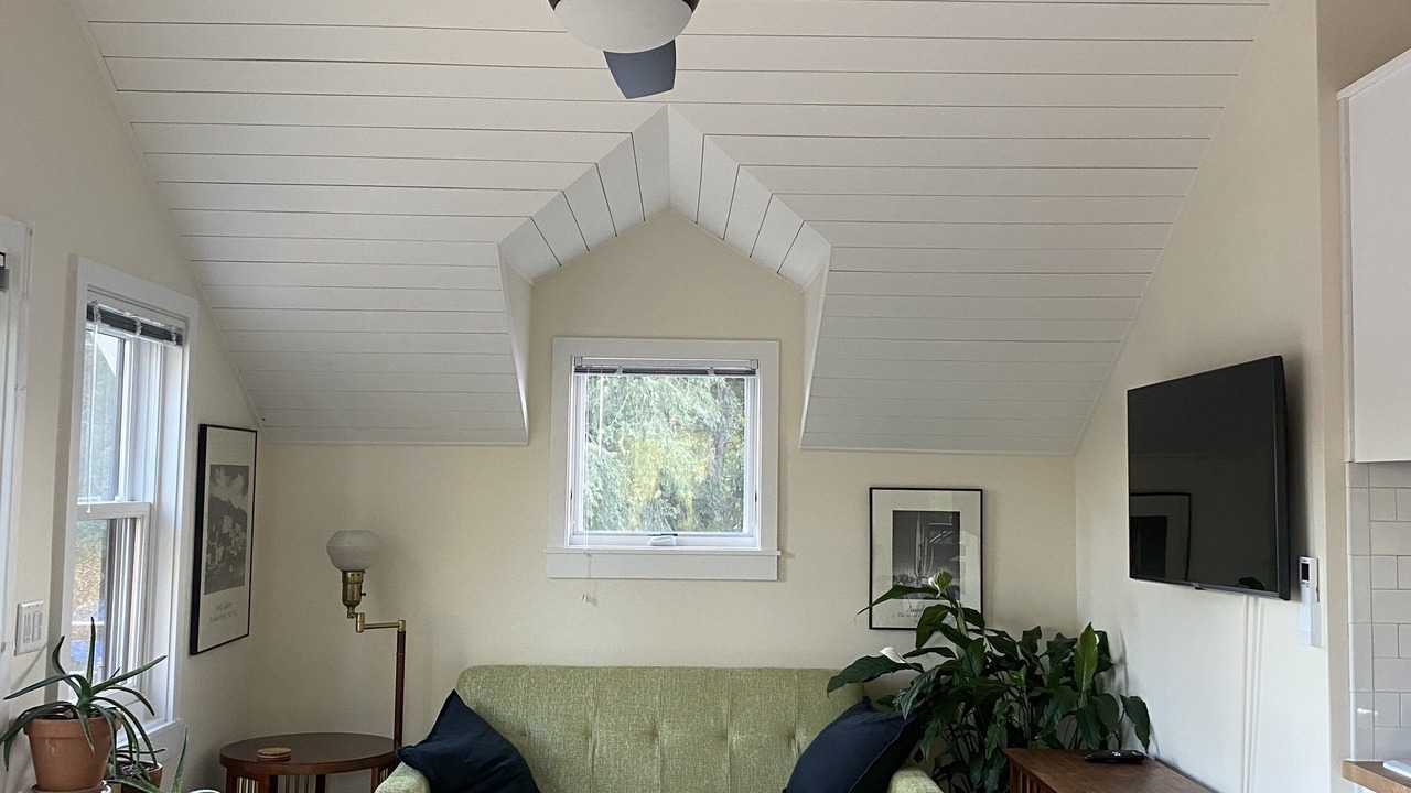 Photo of Livingroom in Martinez Park