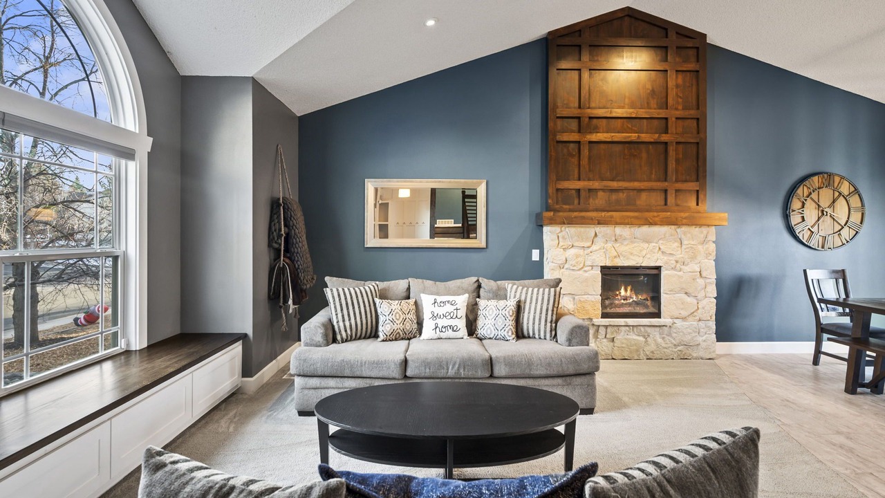 Photo of Livingroom in Northeast Colorado Springs