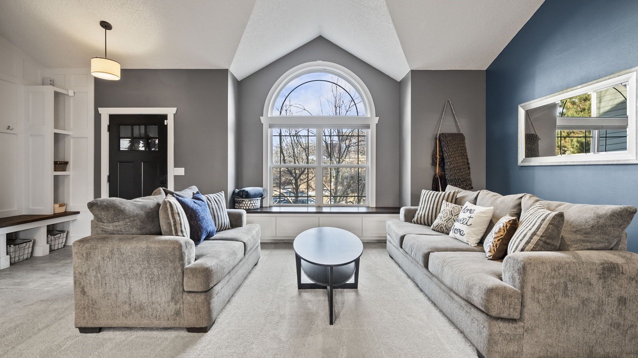 Photo of Livingroom in Northeast Colorado Springs