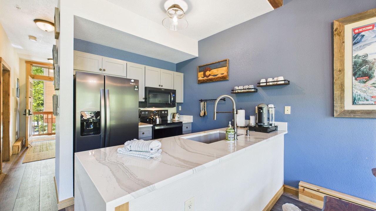 Photo of Kitchen in Lakeside Village