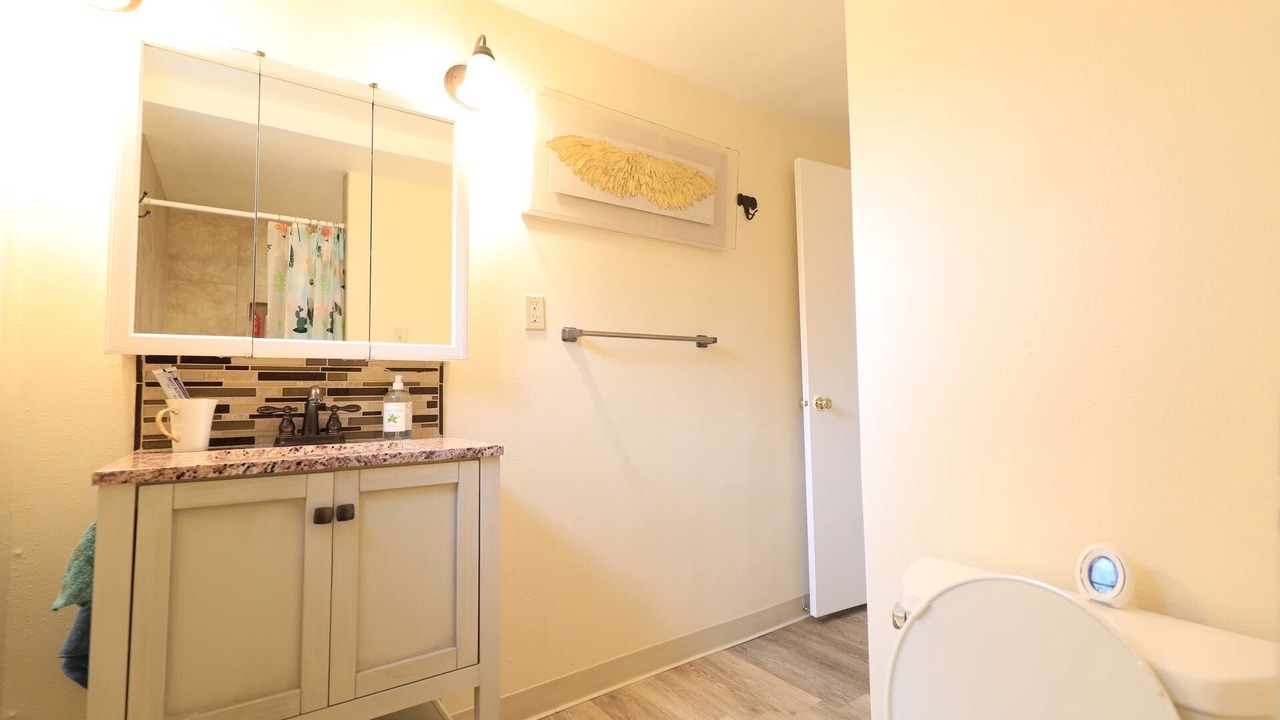 Photo of Bathroom in Cheyenne Meadows