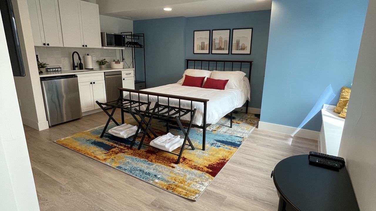 Photo of Bedroom in Jefferson Park