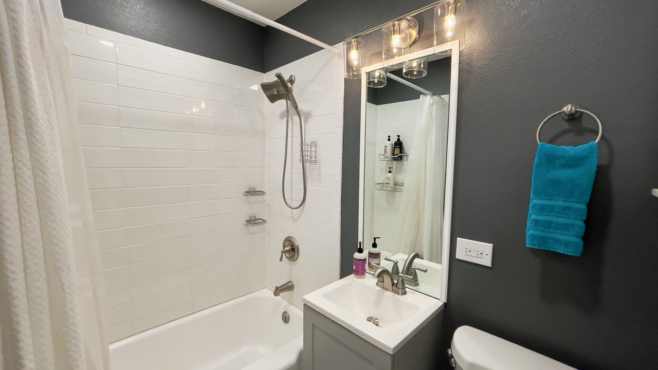 Photo of Bathroom in North Aurora