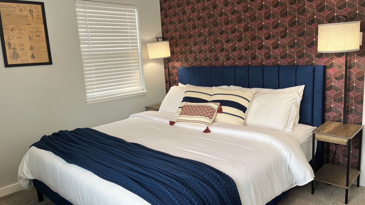Photo of Bedroom in North Aurora