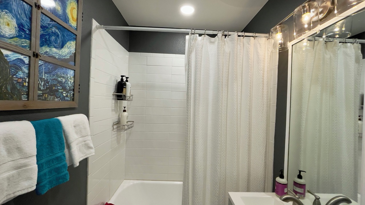 Photo of Bathroom in North Aurora
