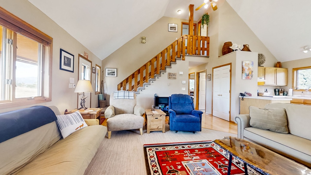 Photo of Livingroom in Glacier View Meadows