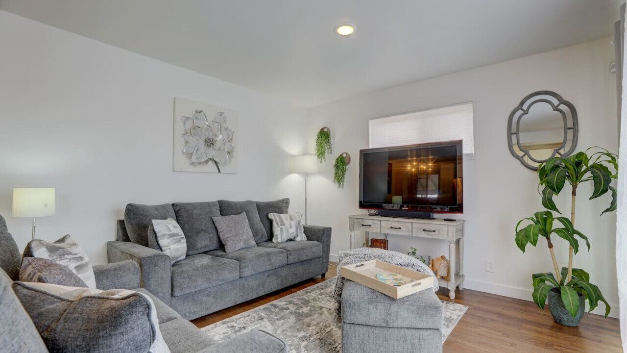 Photo of Livingroom in Northglenn