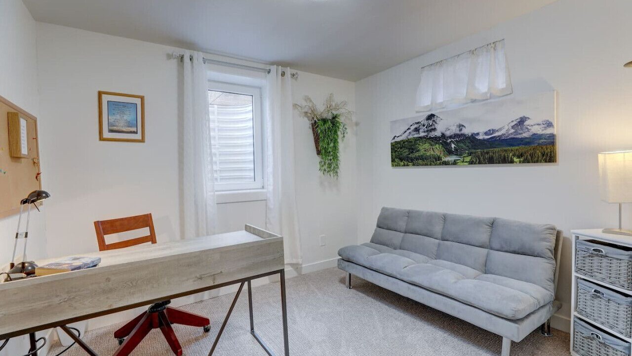 Photo of Livingroom in Northglenn