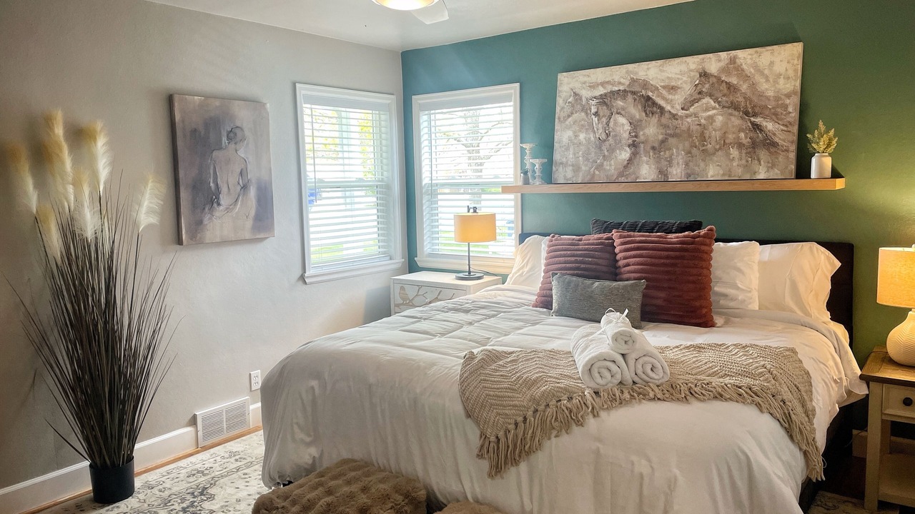 Photo of Bedroom in Loveland