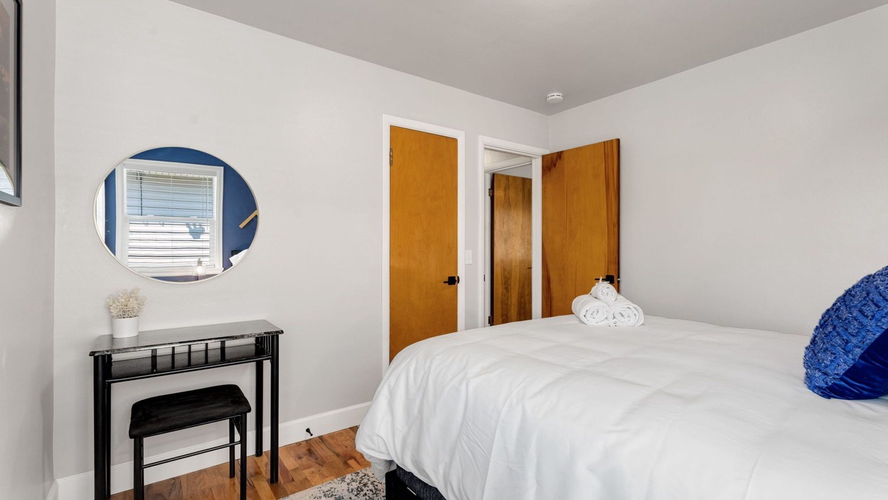 Photo of Bedroom in Loveland
