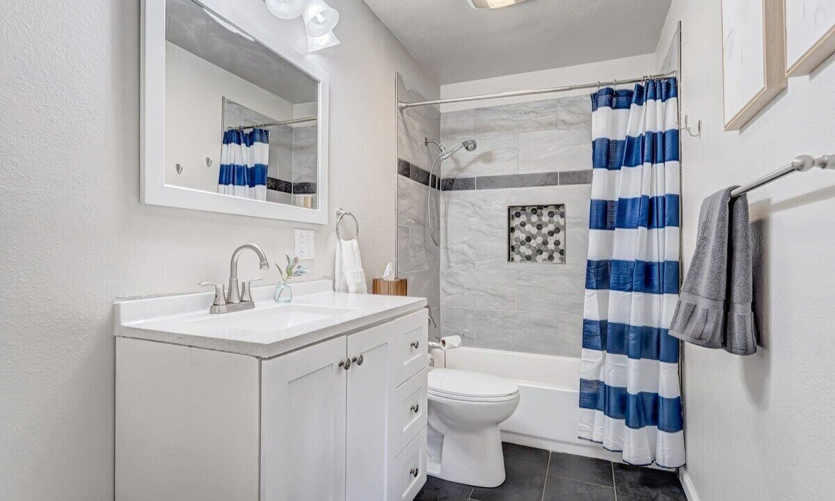 Photo of Bathroom in Village Seven