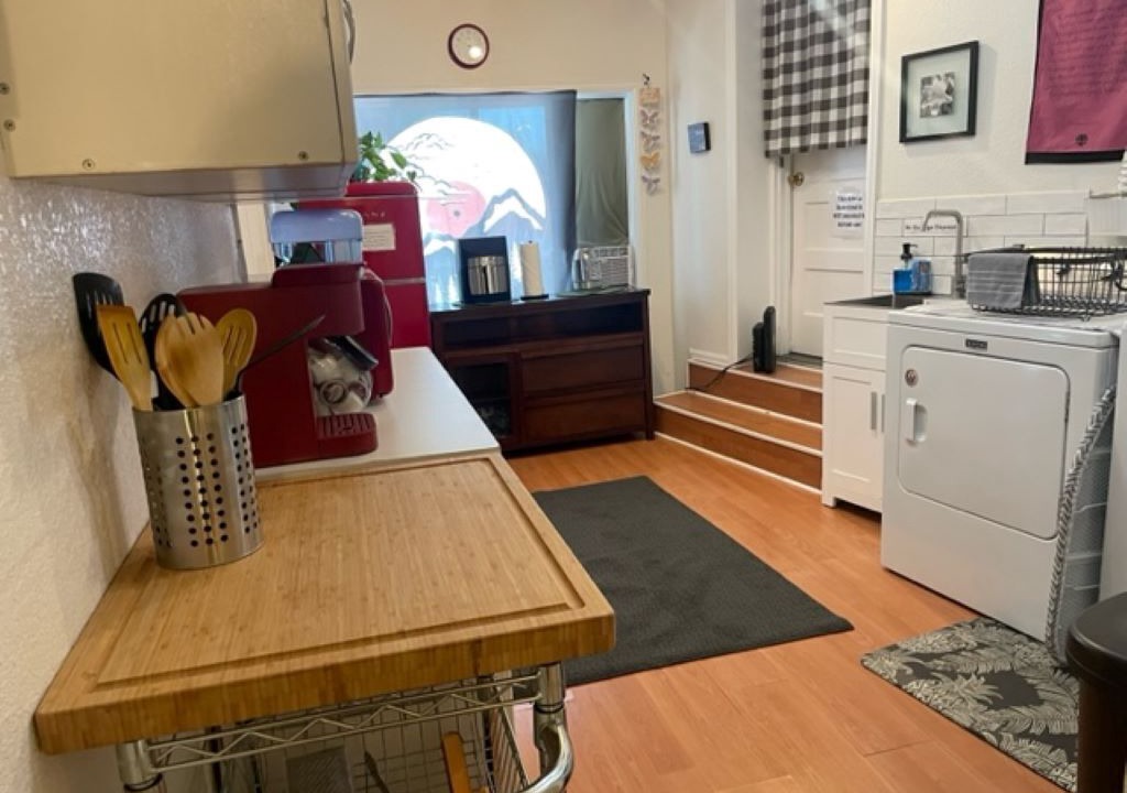 Photo of Kitchen in South College Heights