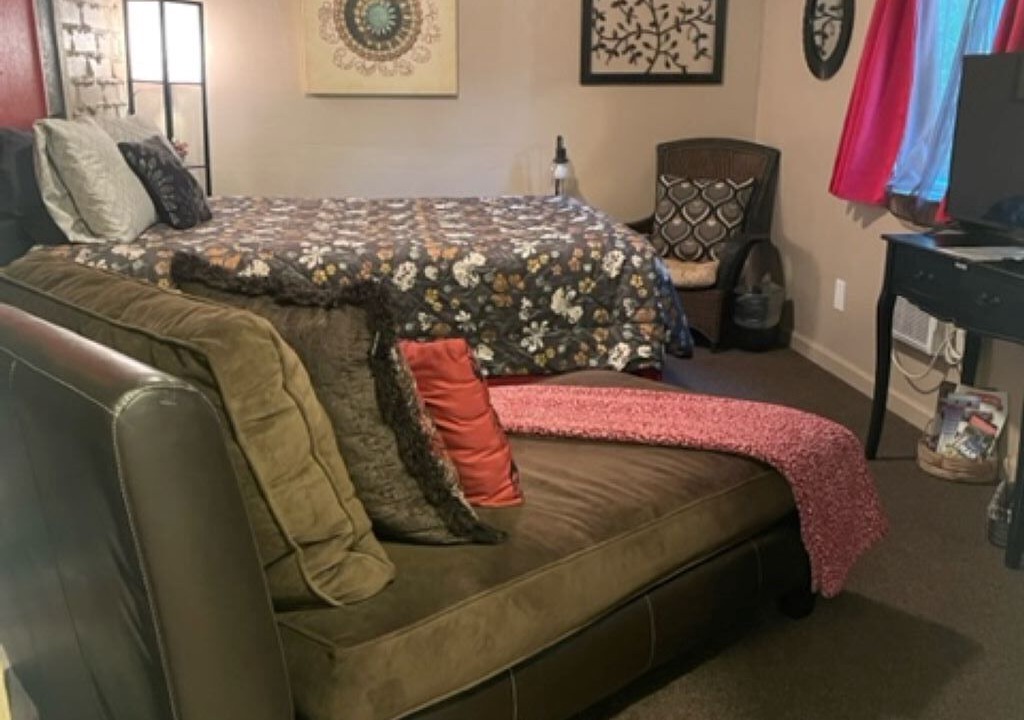 Photo of Bedroom in South College Heights