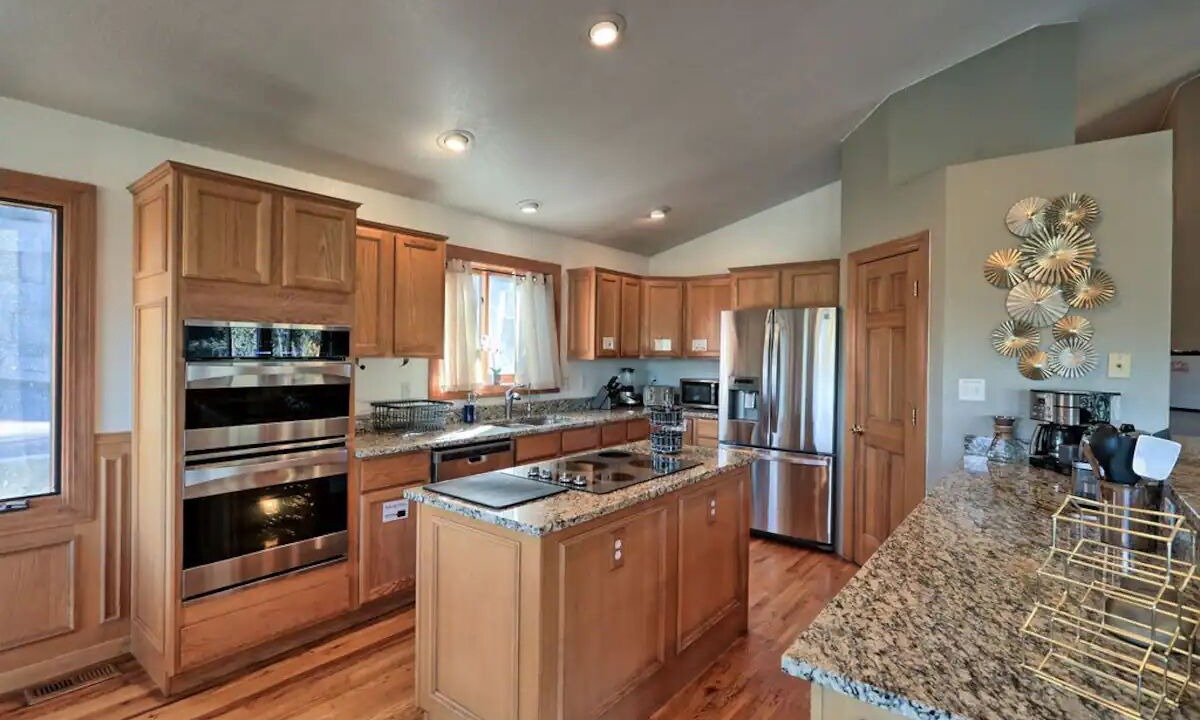 Photo of Kitchen in Pleasant Park Corridor