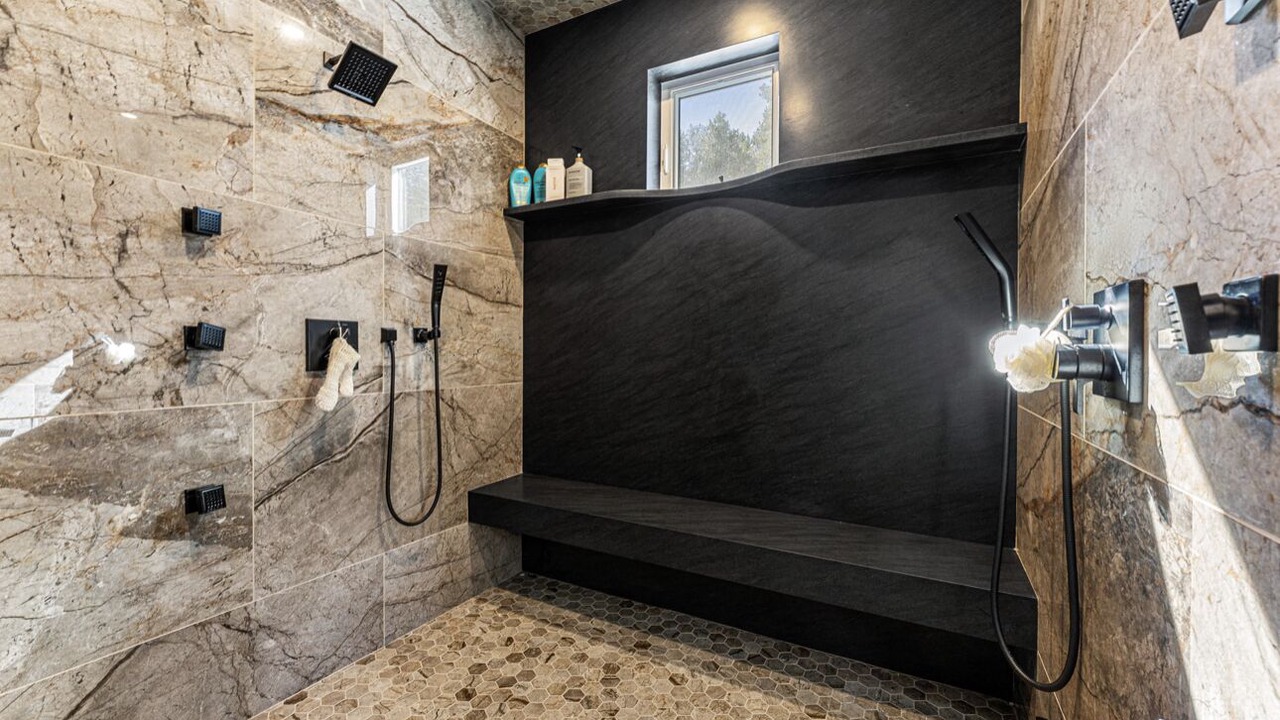 Photo of Bathroom in Morrison