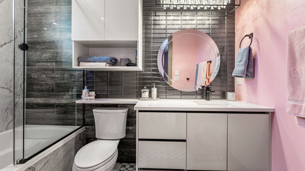 Photo of Bathroom in Morrison
