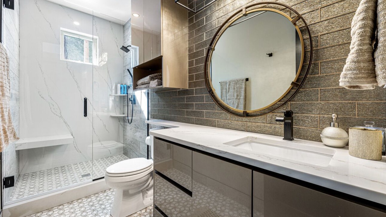 Photo of Bathroom in Morrison