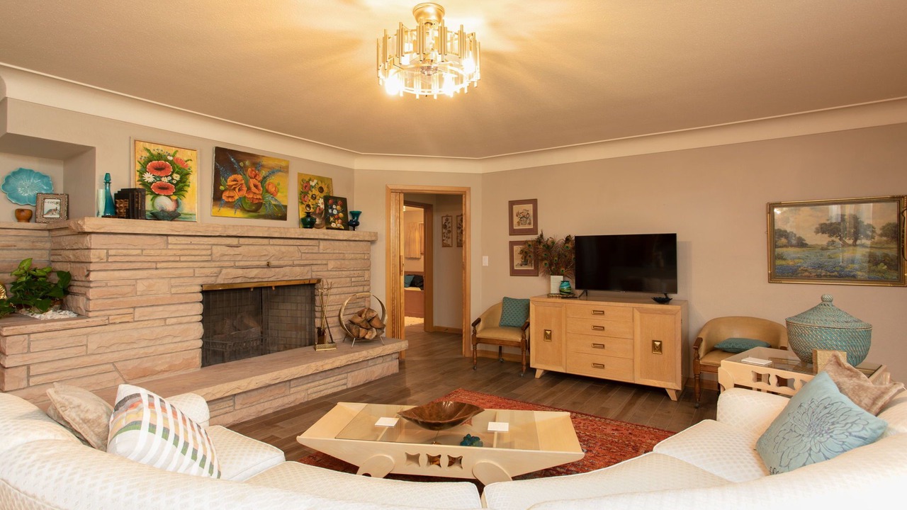 Photo of Livingroom in Loveland
