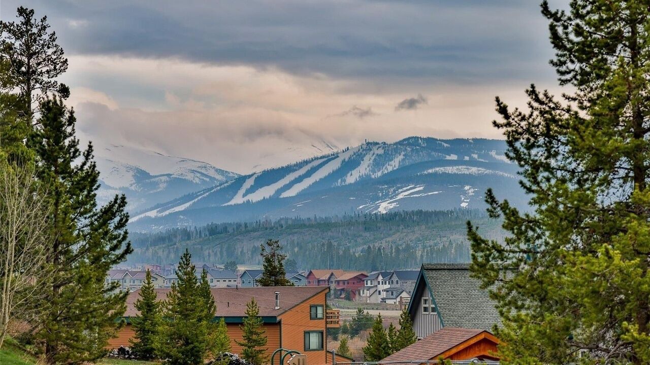 Photo of Outdoor in Fraser