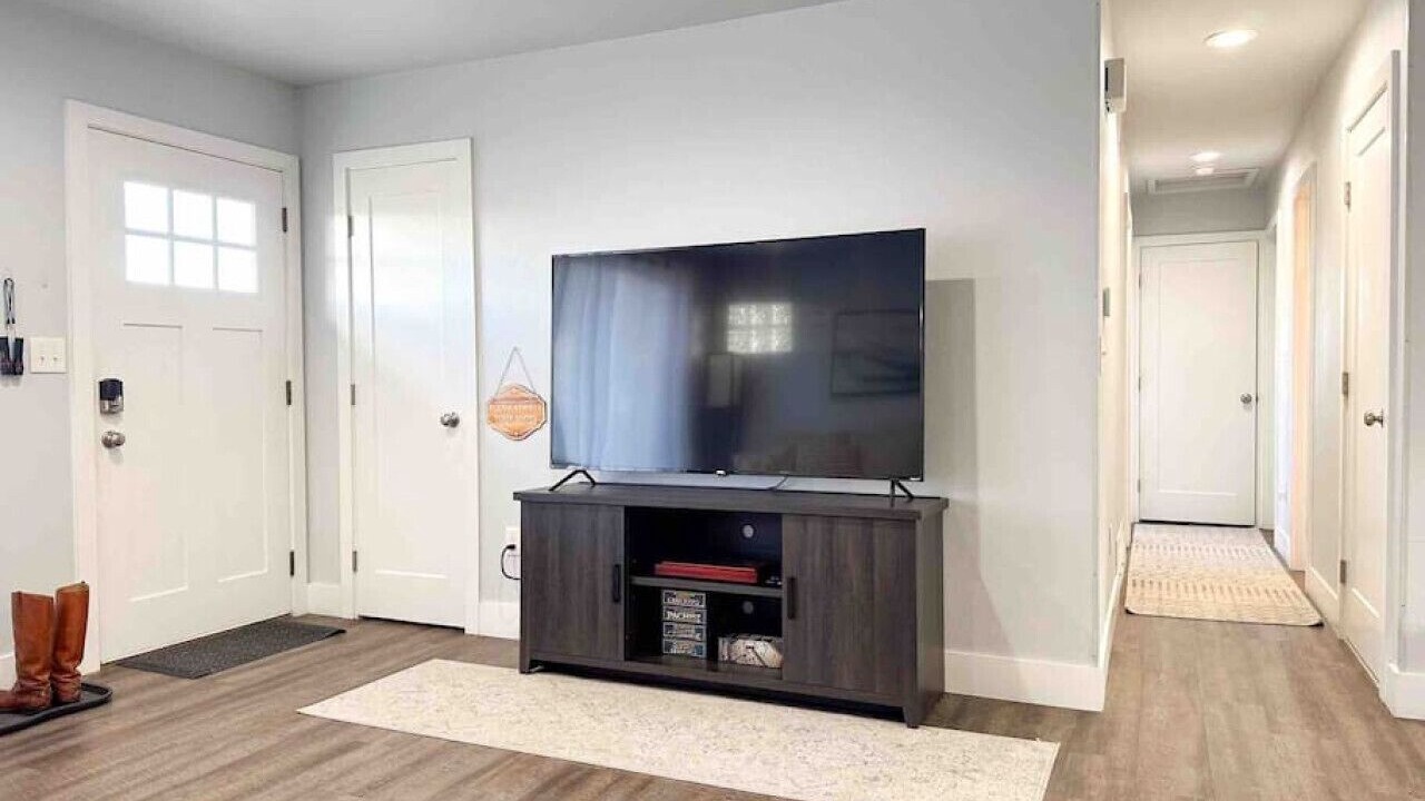 Photo of Livingroom in Arvada Plaza Area