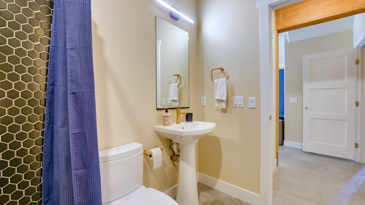 Photo of Bathroom in Redlands