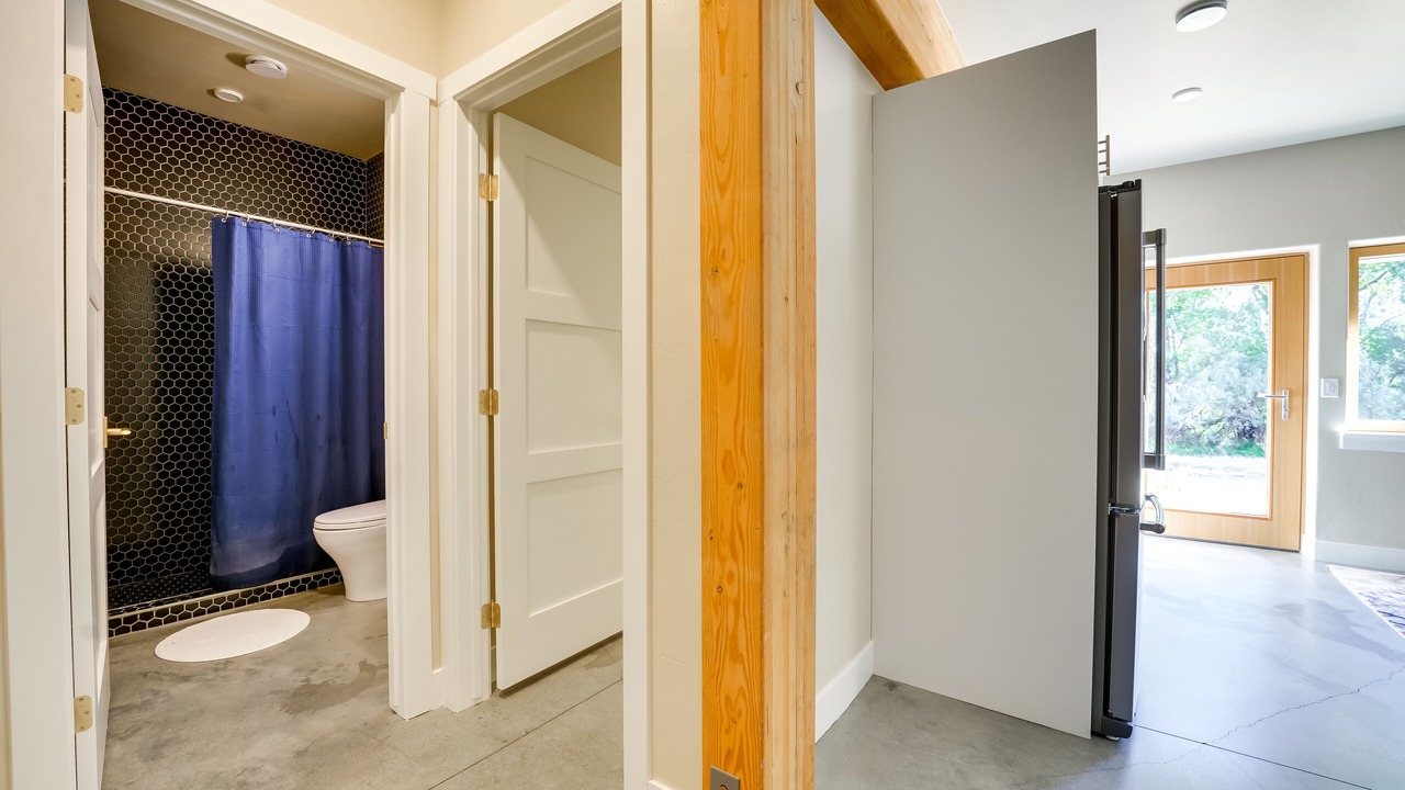 Photo of Bathroom in Redlands