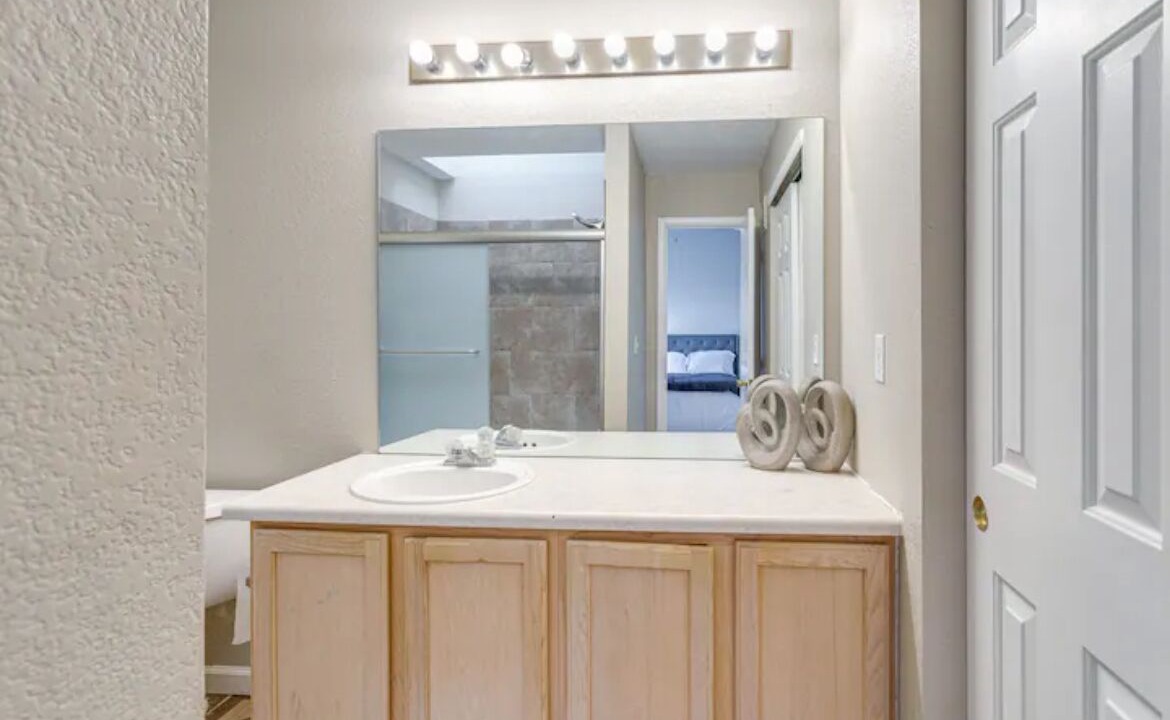 Photo of Bathroom in Aurora