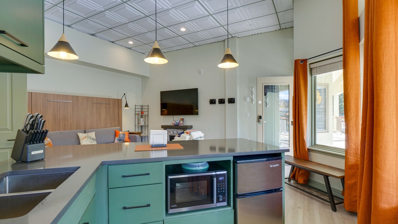 Photo of Kitchen in Lakeside Village