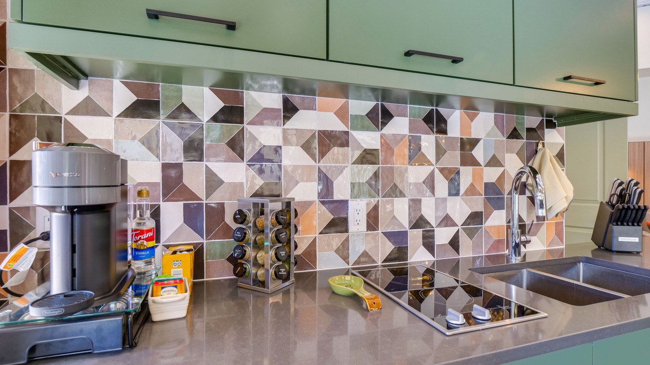 Photo of Kitchen in Lakeside Village