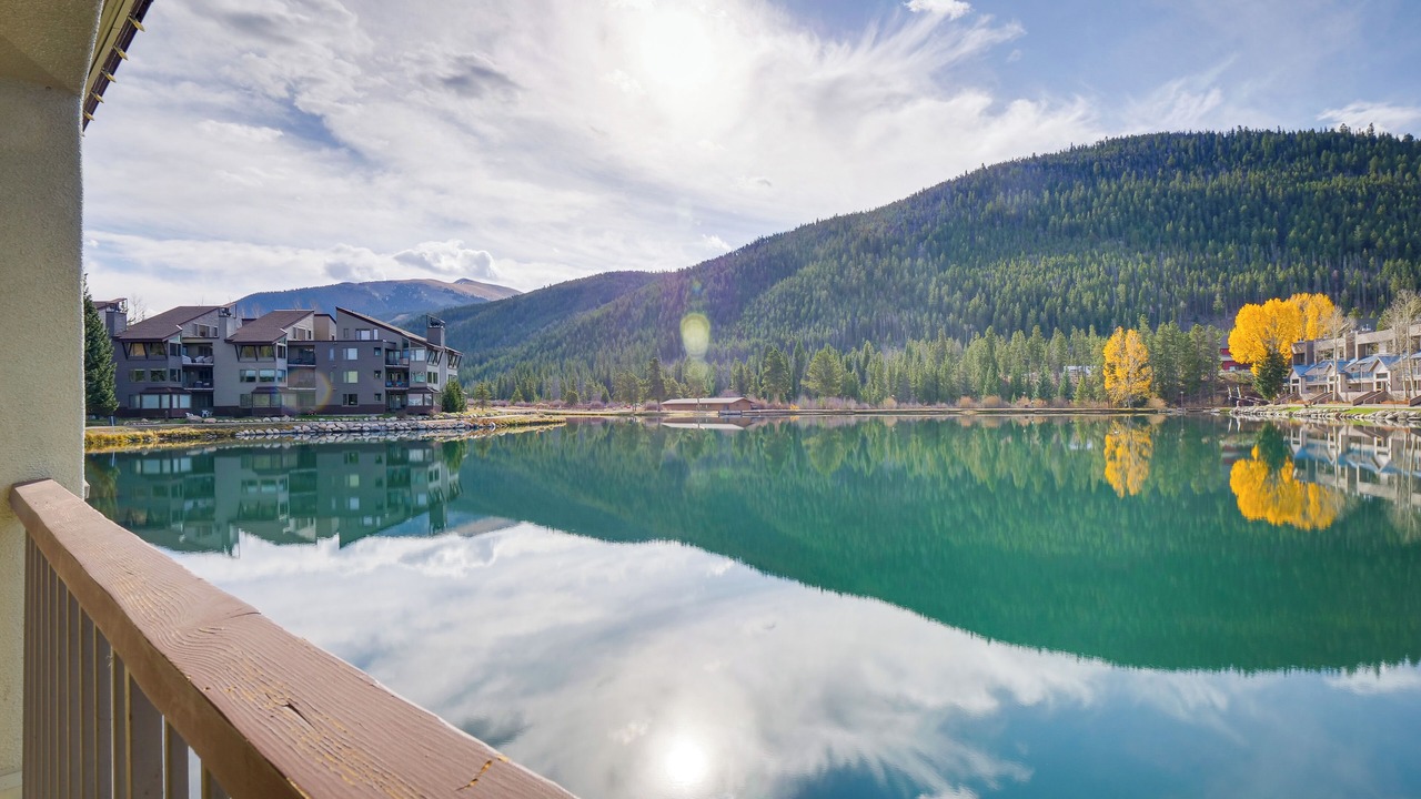 Photo of Outdoor in Lakeside Village