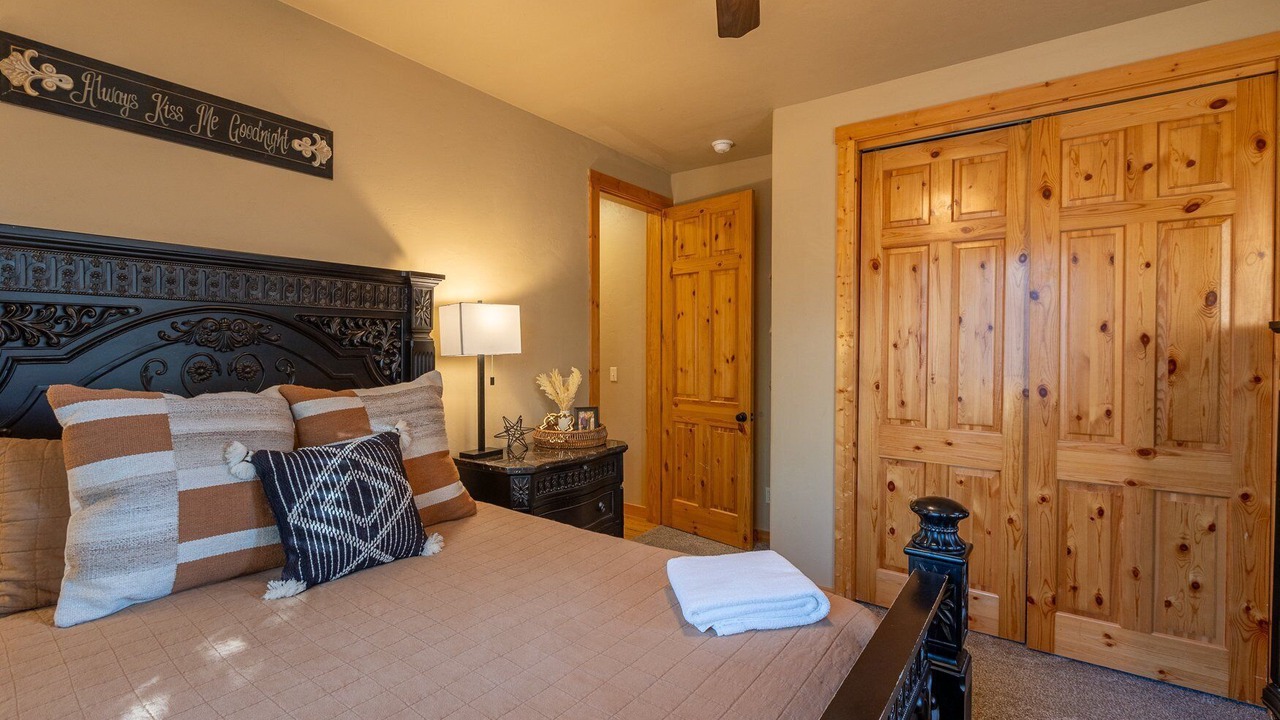 Photo of Bedroom in Pagosa Springs